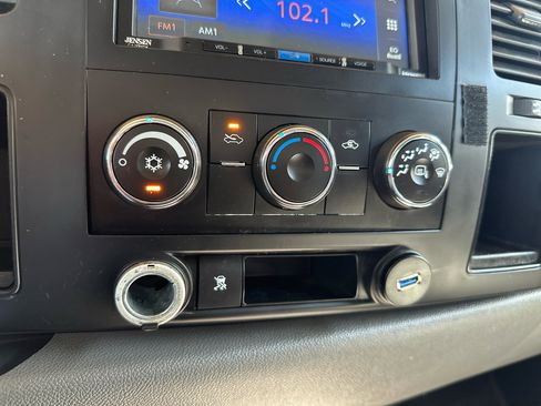 Used 2008 GMC Sierra 1500 SL image 38