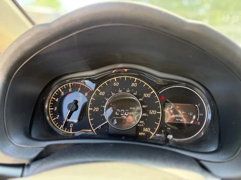 Used 2015 Nissan Versa Note SV image 16