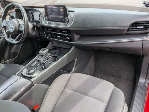 Used 2023 Nissan Rogue S AWD/4WD image 24