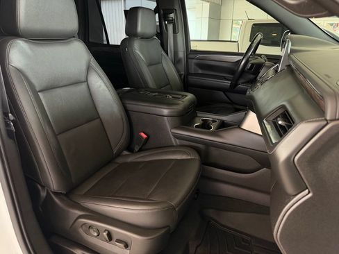 Used 2021 Chevrolet Tahoe Z71 AWD/4WD image 18