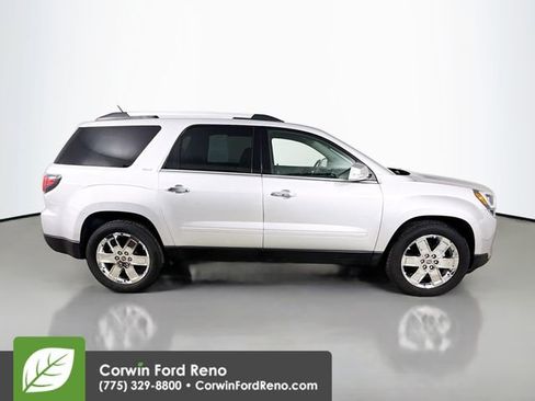 Used 2017 GMC Acadia Limited SLT image 8