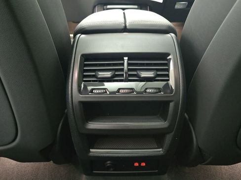 New 2026 BMW X5 xDrive40i w/ M Sport Package image 25