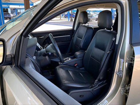 Used 2010 Dodge Journey SXT w/ Navigation & Sound Group I image 7