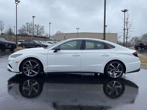 Certified 2023 Hyundai Sonata SEL Plus image 6