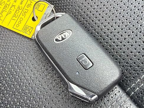 Used 2021 Kia Telluride EX w/ EX Premium Package AWD/4WD image 39