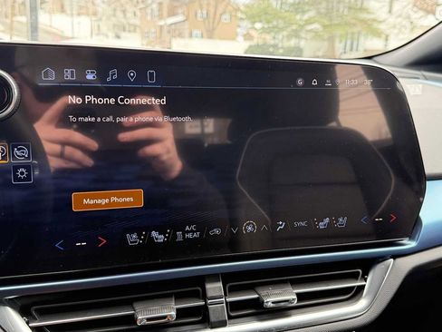 New 2026 Chevrolet Equinox EV LT image 48