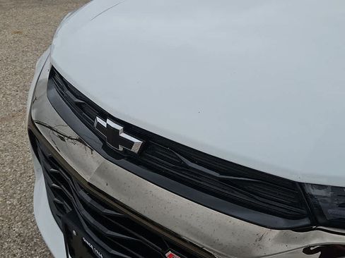 Used 2023 Chevrolet TrailBlazer RS AWD/4WD image 13