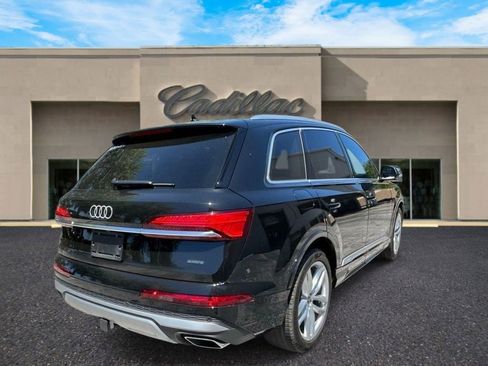 Used 2025 Audi Q7 3.0T Premium Plus image 3