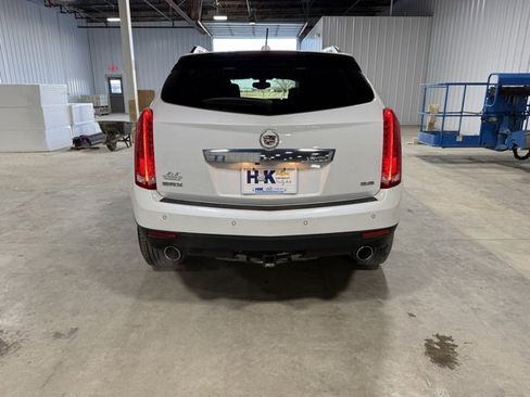 Used 2016 Cadillac SRX Luxury image 5