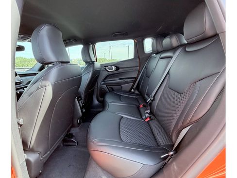 New 2026 Jeep Compass Latitude image 24