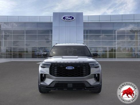 New 2026 Ford Explorer ST-Line w/ ST-Line Street Pack RWD image 7