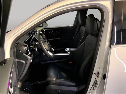 Certified 2026 Mercedes-Benz GLC 300 4MATIC image 9