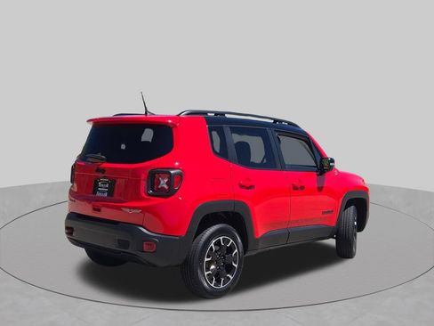 Used 2023 Jeep Renegade Trailhawk AWD/4WD image 10