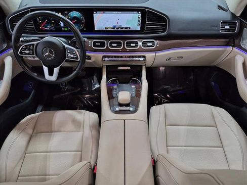 Used 2023 Mercedes-Benz GLS 450 4MATIC image 19