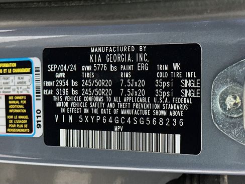 Used 2025 Kia Telluride S FWD image 12