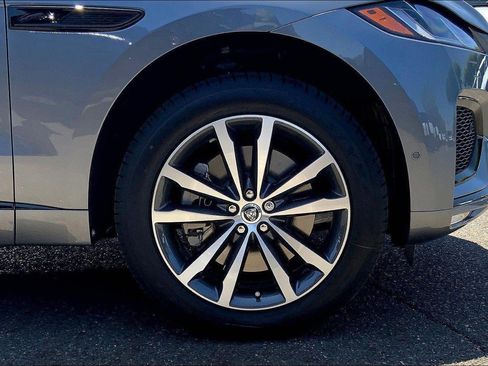 New 2026 Jaguar F-PACE R-Dynamic S AWD/4WD image 6