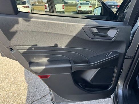 Used 2024 Ford Escape Active image 23