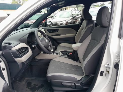 Certified 2025 Subaru Forester AWD/4WD image 14