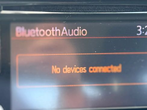 Used 2016 Nissan Juke S AWD/4WD image 22