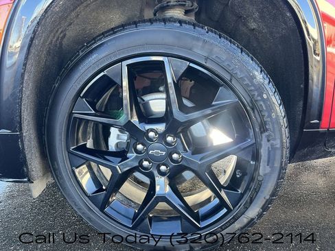 Certified 2024 Chevrolet Traverse RS w/ LPO, Floor Liner Package AWD/4WD image 33