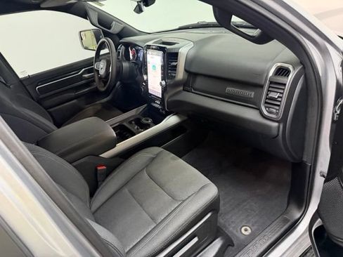 Used 2025 RAM 1500 Big Horn AWD/4WD image 38