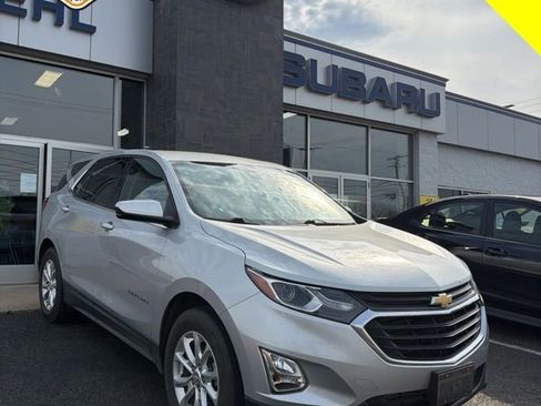 Used 2020 Chevrolet Equinox LT image 3
