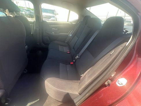 Used 2021 Nissan Sentra SV FWD image 14