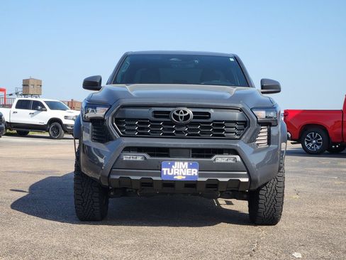 Used 2024 Toyota Tacoma TRD Off-Road AWD/4WD image 2
