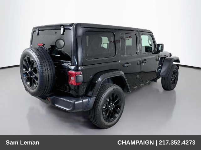 Used 2024 Jeep Wrangler Unlimited Sahara w/ Technology Group AWD/4WD image 7
