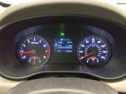 Used 2017 Kia Sportage LX FWD image 23
