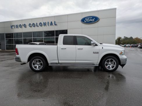 Used 2017 RAM 1500 Laramie w/ Convenience Group image 2