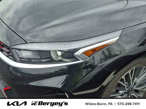 Certified 2023 Kia Forte GT-Line w/ GT-Line Premium Package FWD image 10