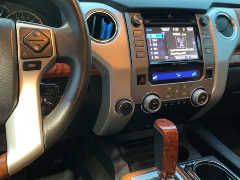 Used 2014 Toyota Tundra Platinum image 19