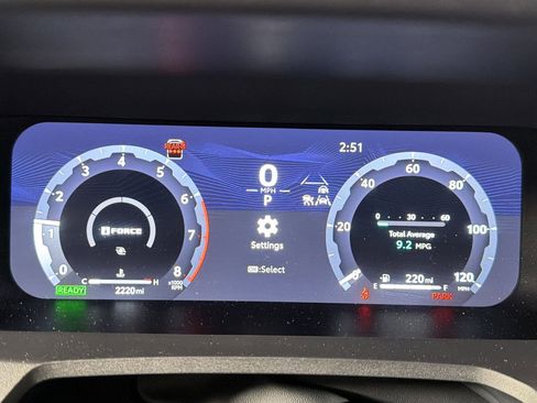 Used 2025 Toyota 4Runner Trailhunter AWD/4WD image 19