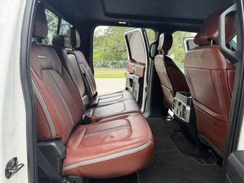 Used 2019 Ford F350 Platinum w/ Platinum Ultimate Package AWD/4WD image 20
