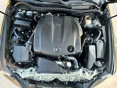 Used 2015 Lexus IS 250 w/ F-Sport Package RWD image 27