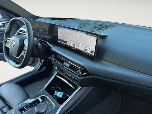 Used 2025 BMW 430i xDrive w/ Premium Package image 32