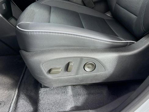 New 2026 Buick Enclave Sport Touring w/ Power Package image 21