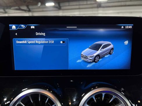 Certified 2025 Mercedes-Benz GLA 250 4MATIC image 30