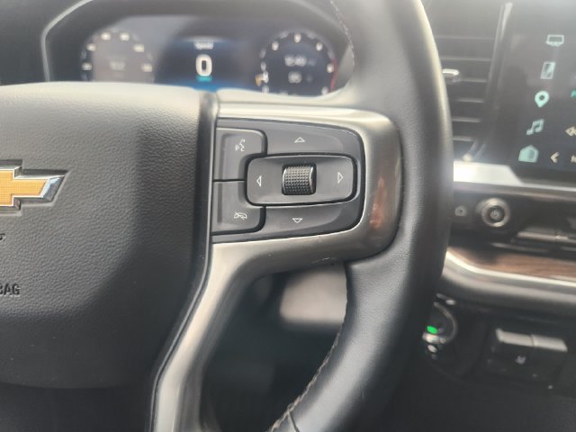 Used 2025 Chevrolet Silverado 3500 LT w/ Safety Package AWD/4WD image 29