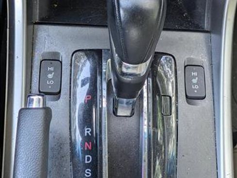 Used 2013 Honda Accord Touring image 13