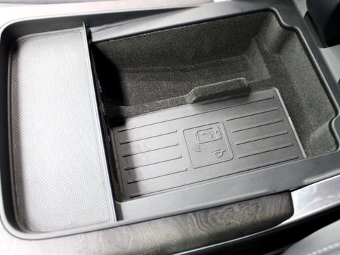 Used 2019 Audi Q8 Premium w/ Convenience Package image 65