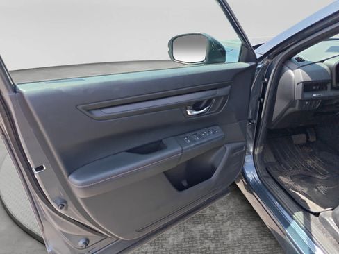 Used 2023 Honda CR-V Sport image 10