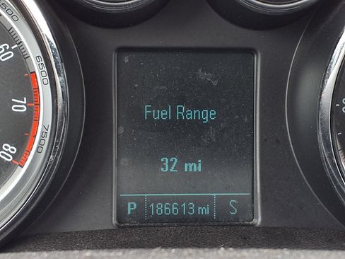 Used 2013 Buick Encore Convenience FWD image 20