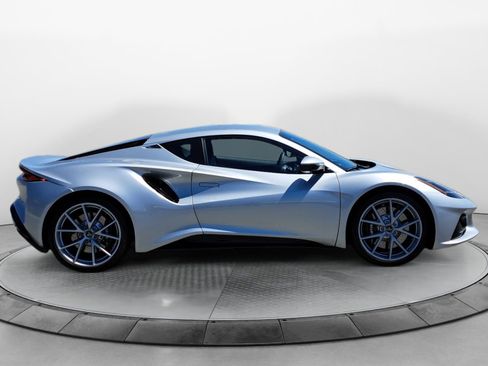 New 2025 Lotus Emira image 8