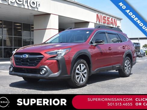 Used 2024 Subaru Outback Premium AWD/4WD image 1