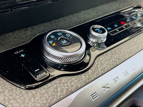 New 2026 Ford Expedition Tremor image 10