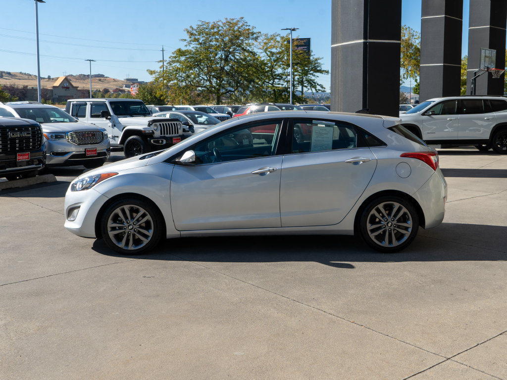 Used 2016 Hyundai Elantra GT w/ Option Group 03 FWD image 4