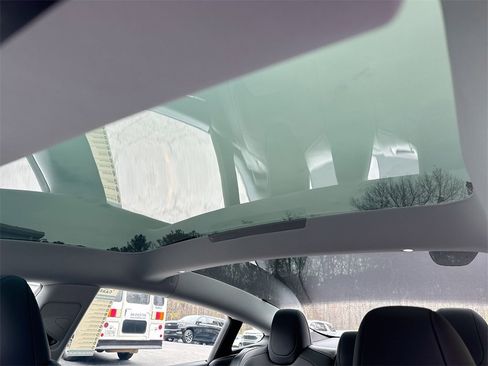 Used 2025 Tesla Model 3 Long Range image 20