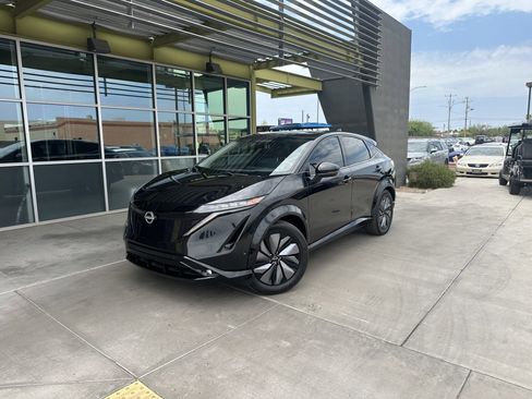 Used 2023 Nissan Ariya image 1